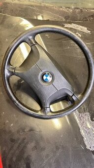 Volant e36