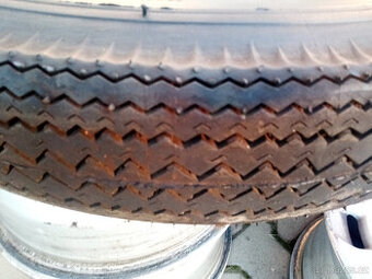 Nove pneu - 1