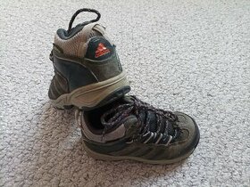 Goretexové boty Adidas vel. 24