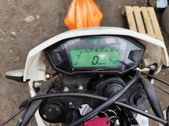 Mikilon defender 250ccm