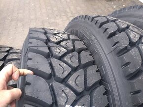 Pneu 315/80 22,5