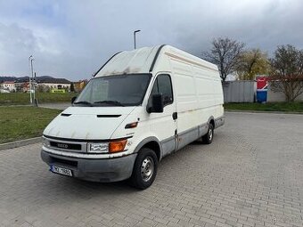 Iveco Daily 35S12 2,2D 85kW NOVÁ STK