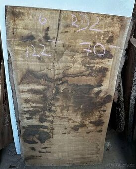 Vysušené fošny dub, šířka až 70 cm