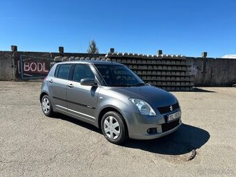 Suzuki swift 1.3i 68kw