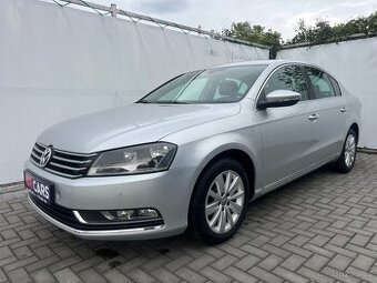 Volkswagen Passat, 1,6TDI 77kW, Navi, AC, CEBIA