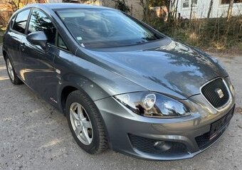 Seat Leon 1.2 TSI 77kW, r. v. 2012, servis, nová STK