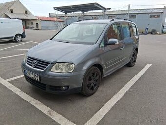Volksvagen Touran 1.6 fsi