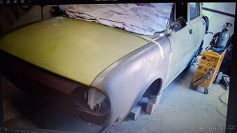 Škoda 100