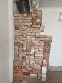 cihly plné pálené 256x120x66 mm