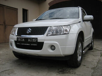 SUZUKI GRAND VITARA 2.4, 4x4, 2011