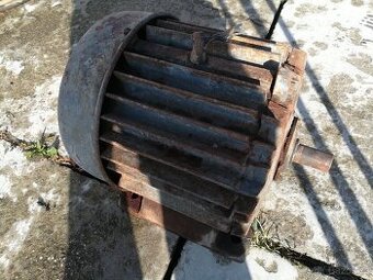 Patkový 3F motor výkon 7,5kW, 1470 ot/min