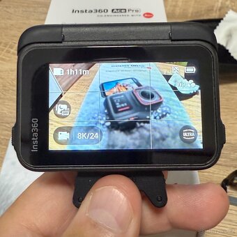 Outdoorová kamera Insta360 Ace Pro 8K, v záruce, 2 baterie…