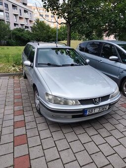 Peugeot 406