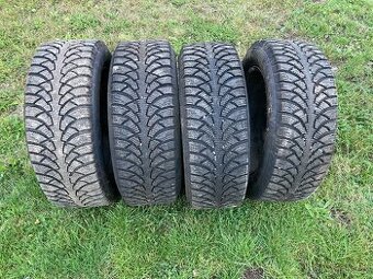 Pneu 215/55 R 16