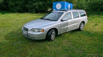 Volvo V70 D5