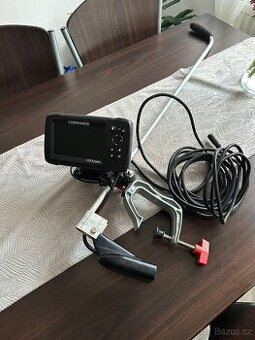 Echolot Lowrance hook reveal 5 83/200hdi