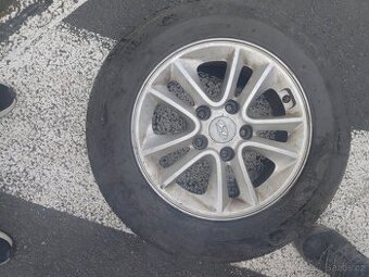 Prodám v top stavu ALU kola na Hyundai 4x