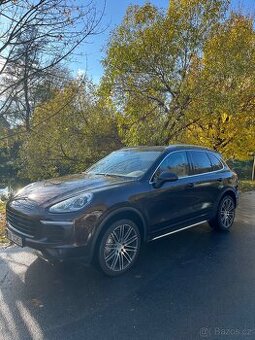 PORSCHE CAYENNE S (420HP)