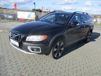 VOLVO XC70 2,4D5 151kw AWD SUMMUM GPS Radar 2011