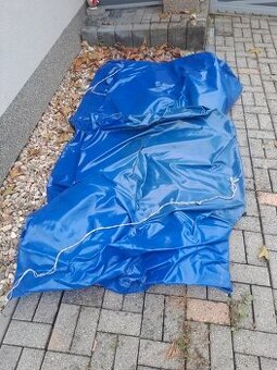 Nafukovací vak do bazénu