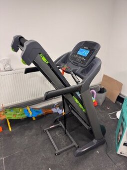 Běžecký pás HOUSEFIT SPIRO 40 iRun