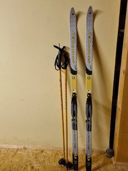 běžkařský set pro děti 140cm a boty Rossignol 40