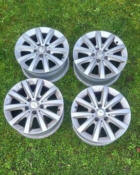 4x MERCEDES ALU DISKY 5x112 R16 A B CLA W176 W246 kola