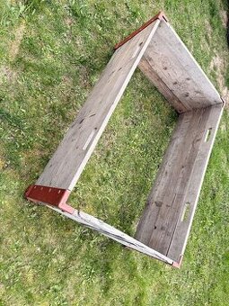 Dřevěná Paletová ohrádka