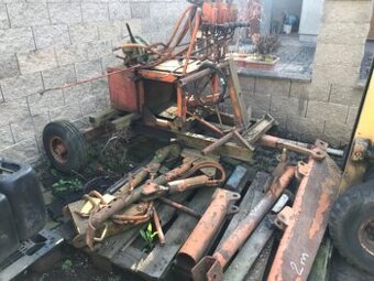 nakladač za traktor , podkop za traktor ,vyvážečka