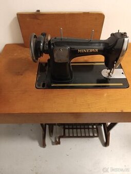 Šicí stroj Minerva