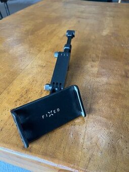 Držák na telefon i tablet