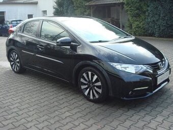 Honda Civic 9g 1.8i V-tec 104kw 2014 106tkm Sport