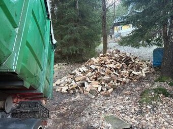 Nabízím štípané, řezané palivové dřevo