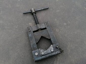 Predám zverák na trubky