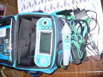 Měřící přístroj Metrel MI 3100 SE