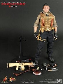 Koupím figurku Predators Royce Hot Toys