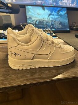 Nike Air Force x Travis Scott EUR 40.5
