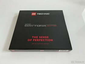 LEGO Ferrari Daytona SP3 The Sense of Perfection 5007418 - 1