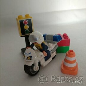 Lego duplo 5679 policejní motorka - 1