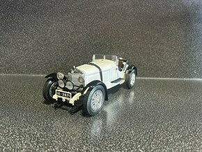 Mercedes Benz SSKL 1:18