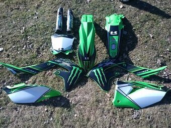 Prodám plásty na Kawasaki kxf 450