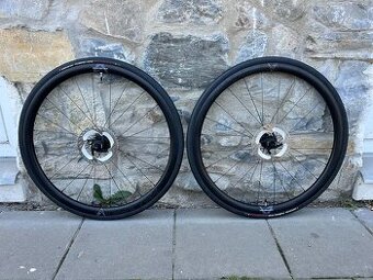 Silniční karbonová kola Veloman Paladium 33 mm/Shimano