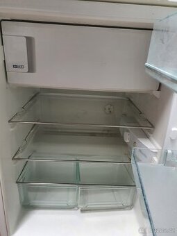 Lednička s mrazákem 85x55x60 MIELE A++