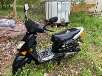 Skútr Pegasus S50LX – nálezový stav, bez záruky
