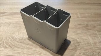 DJI nabíjecí stanice 3 baterií pro Mini 3/4