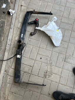 Original tažné passat b6 combi s klíčkem - 1