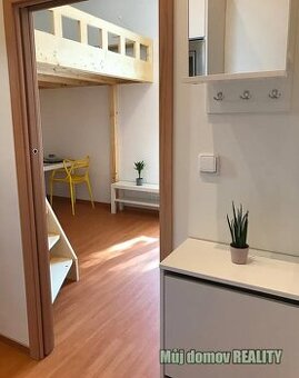 Pronájem bytu 1+kk, 24 m Praha 5, Smíchov.