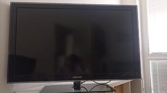 SAMSUNG TV LE40C550 + Set Top Box GoGen
