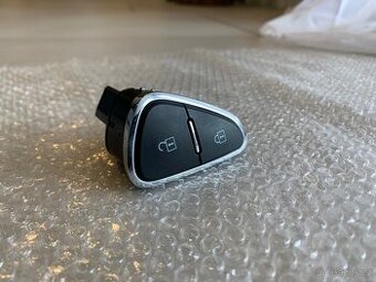 Tlačítko přepínače centrálního zámku - Opel Corsa E/Adam