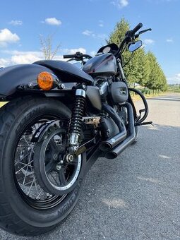 Harley-Davidson Sportster XL1200N Nightster